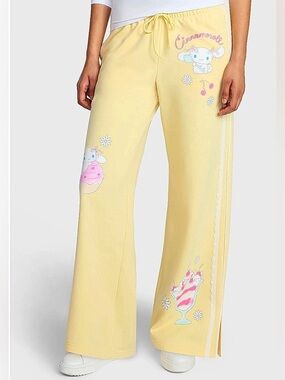 Cinnamoroll Yellow Graphic Lounge Pants